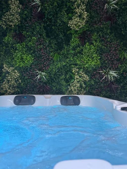 Luxury Room - Havre De Paix Avec Jacuzzi Prive بار لو دوك المظهر الخارجي الصورة